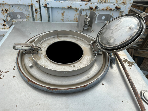 Used stainless steel tote tank